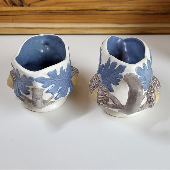 Sugar and Creamer Set, Ceramic Acorn and Blue Leaf Design, marked ELM - Picture 4 of 11